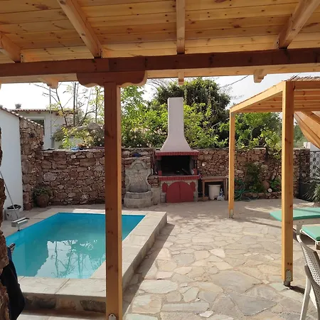Дом отдыха Bay House Пефкари